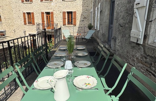 Nages House | MAGNIFICENT Gîte for 4 to 10 people in NAGES 81/LAC DU LAOUZAS/HAUT LANGUEDOC