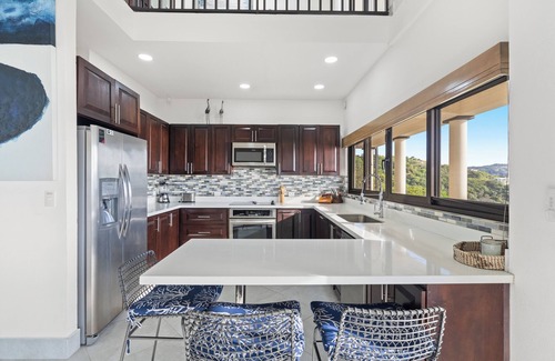 Coco House | Magnificent Gated Home - Complimentary Vacation Planning - Perched Over The Pacific Ocean