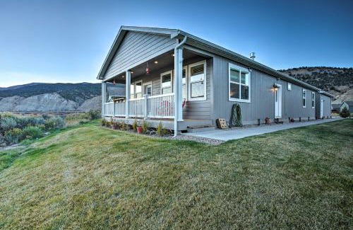 Dotsero House | Magnificent Gypsum Retreat on the Colorado River!