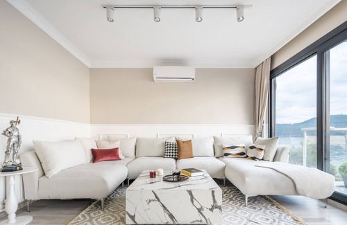 Sariyer Apartment | Magnificent Mansion Flat W/View of the Bosphorus