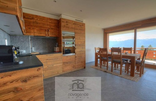 Anzere Apartment | Magnificent new flat, beautifully decorated.Located close to the village square in Anzère, it compri