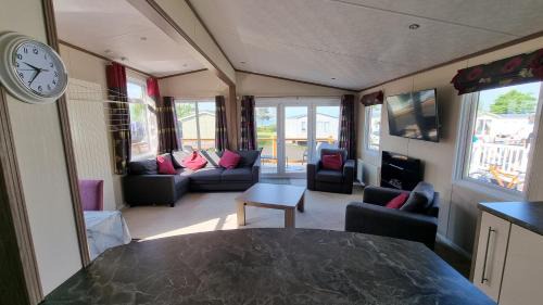 Prestonpans House | Magnificent sea view lodge