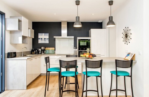 Saint-Pol-de-Leon Villa | Magnificent villa *, close to beaches, swimming pool 29°, enclosed garden.