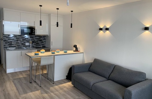 Playa San Juan Apartment | ! Magnificent view facing the sea ! High Standards