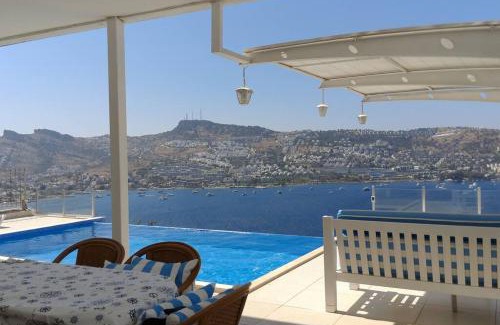 Gundogan Villa | MAGNIFICENT VIEW with Private Pool & Piano, 3 Bedroom Villa, MIN 4 nigths