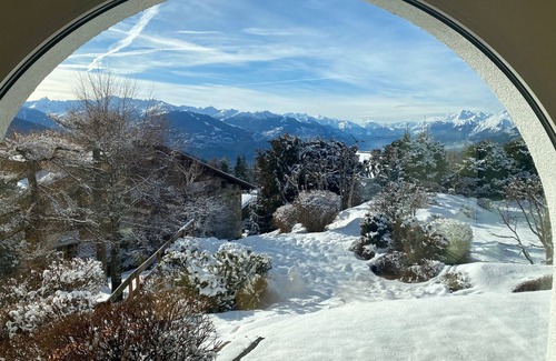 Lens Ski Chalet | Magnificient 170 m2 duplex appartment in a luxury chalet in Crans-Montana