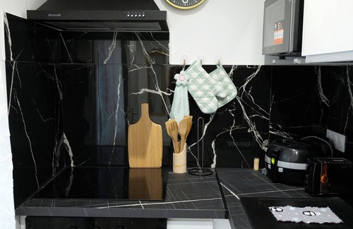 Noisy-le-Sec Apartment | Magnifique 2 Pièces au 1ére Étage