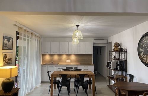 Manso Apartment | Magnifique Appart. 6 Pers + 150 m² Terrasse vue Imprenable, Piscine/jaccuzzi