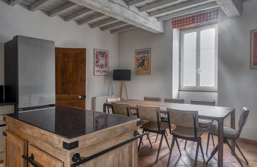 Bernede House | Magnifique Bastide Gascogne Équipement Haut de Gamme Avec Piscine