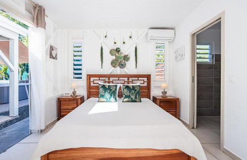 Le Moule House | Magnifique Bungalow et Jacuzzi au cœur des plages