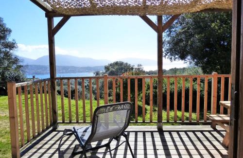 Vetricella Ski Chalet | Magnifique chalet vue mer, a quelques minutes des plages