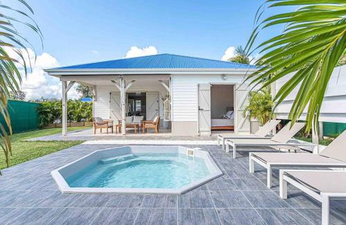 Le Moule Villa | Magnifique Villa avec piscine au cœur des plages