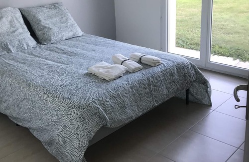 Henouville House | Magnifique Villa en Face des Champs Avec Piscine