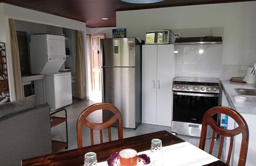 San Isidro de El General House | Magnolia Farm Suiten Giffin Housen Pet friendly