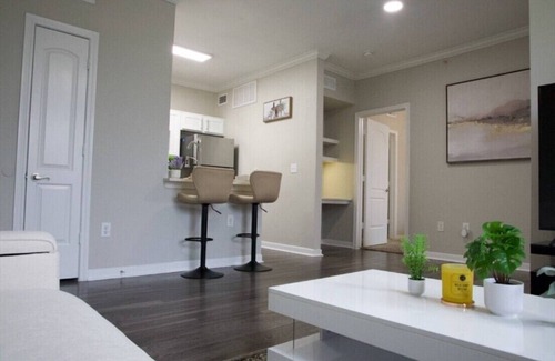 Alden Bridge Apartment | Magnolia 1335