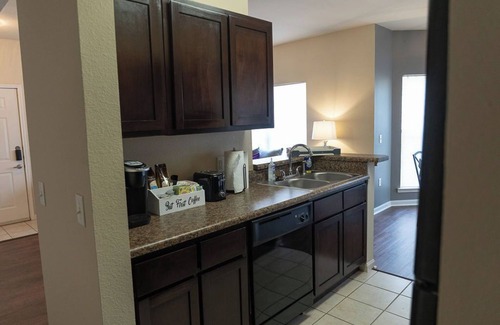 Tupelo Apartment | Magnolia Haven: 2BD/1BA Retreat w/Gym, Pool, BBQ Grill