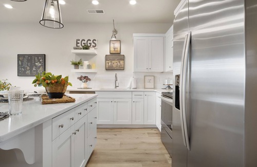 Washington Fields House | Magnolia | Pool, Hot Tub, and Pickleball!