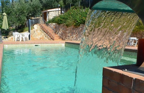 Itri Villa | Magnolia Sleeps 6 (2 Bedrooms) Villa With Pool, Hills And Sea Views