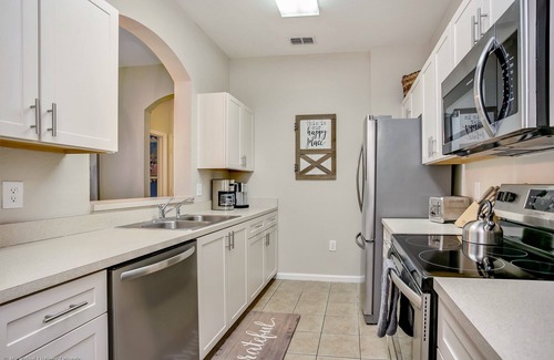 Windsor Hills Condo | Magnolia Style Condo at Windsor Hills with Disney Theme Bunk Room