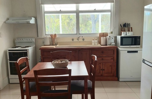 Penwortham Cottage | Magpie Lane Cottage in the heart of the Clare Valley