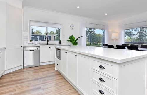North Rothbury House | Magpie Three- Two for Joy Estate. 2.5 Bathrooms sleeping 6