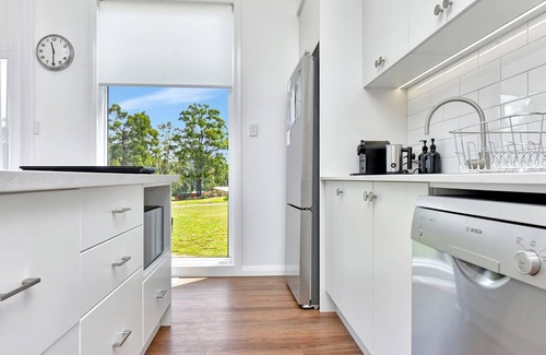 North Rothbury House | Magpie Two - Two for Joy Estate. 3 bedroom sleeping 6