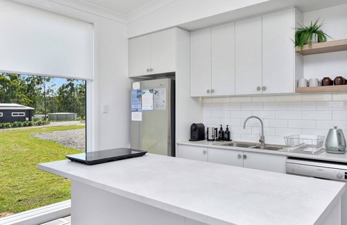 North Rothbury House | Magpie Two - Two for Joy Estate. 3 bedroom sleeping 6