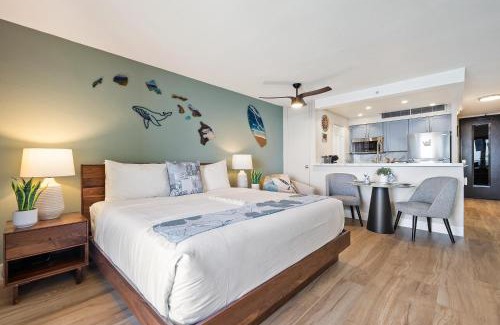 Honokowai Apartment | Mahana 1202 · MA 1202 OceanFront Penthouse Studio in Kaanapali