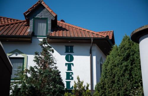 Weyhausen Hotel | Mahlzeit - Hotel Brauhaus Weyhausen - Keramikstudio