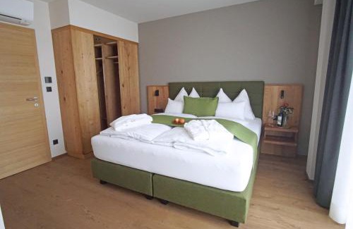 Glanz an der Weinstrasse Hotel | Mahorko Wein Wellness Wasserbüffel