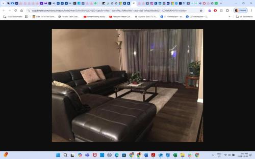 Southeast Edmonton House | Main floor room 4, 22 minute from airport