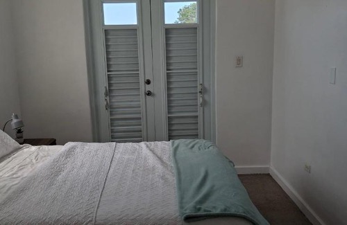 Isabel II House | Main Street Guest House