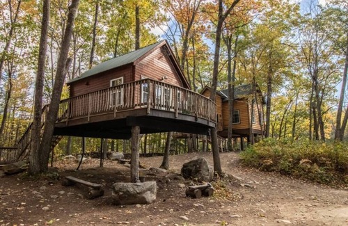 Stoneham House | Maine Treehouse-The Spruce Suite