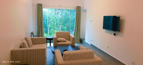 Yercaud Hotel | Mainland Resorts & Spa by Kolaahalam