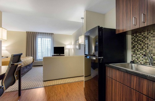 Bridgeton Hotel | MainStay Suites St Louis Airport