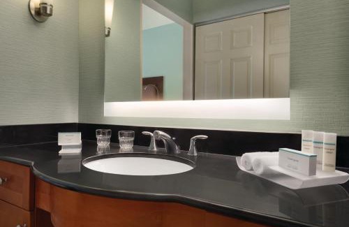 East Beltline Hotel | MainStay Suites