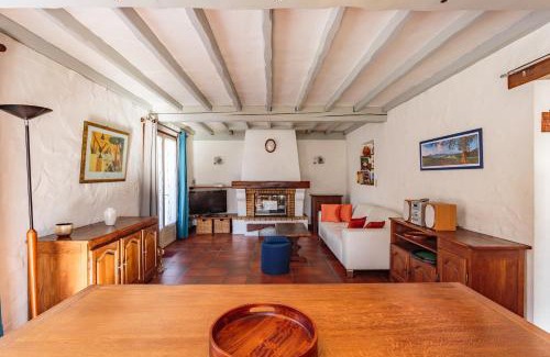Briscous Apartment | Maison à la campagne et à 15mn des principales villes de la côte
