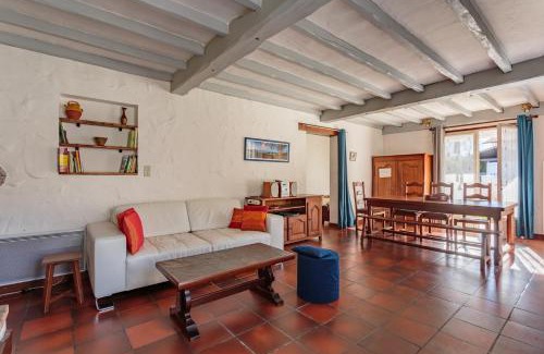 Briscous Apartment | Maison à la campagne et à 15mn des principales villes de la côte