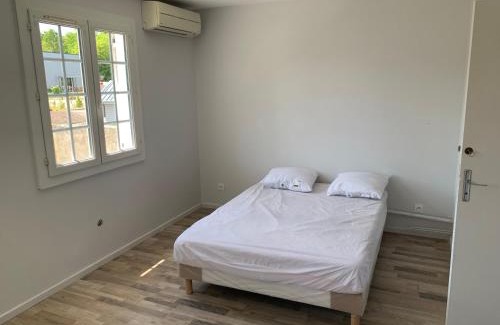 Pierrelaye House | Maison 2 chambre, salon, 5 couchage 57 rue du drain 95480 Pierrelaye