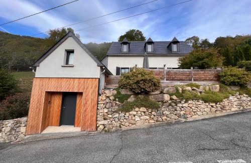 Cazaux-Debat House | Maison 4 à 6 pers tout confort Proche Loudenvielle Balnea Peyragudes