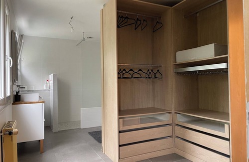 Sainte-Luce-sur-Loire House | Maison 5 Chambres Idéale Pour les Réunions de Familles