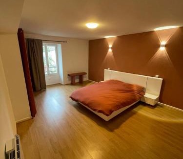 Joinville Apartment | Maison 7 personnes TV connectée
