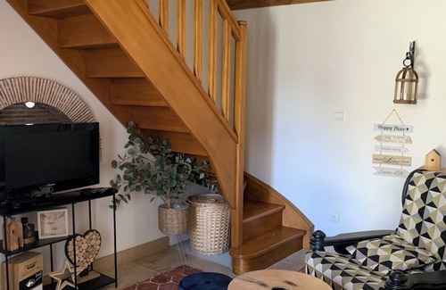 Montepilloy House | Maison/Appartement Dans un Corps de Ferme Situé a 5 Minutes de Senlis