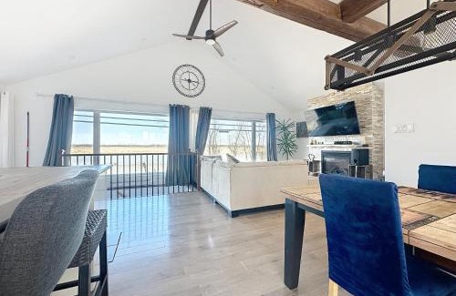 Sainte-Anne-de-Sorel House | Maison au bord de l'eau et Spa extérieur