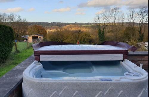 Aywaille House | maison au bord du bois toute équipée avec jaccuzzi
