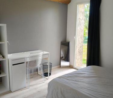 Fere-en-Tardenois House | Maison avec cour et parking clos