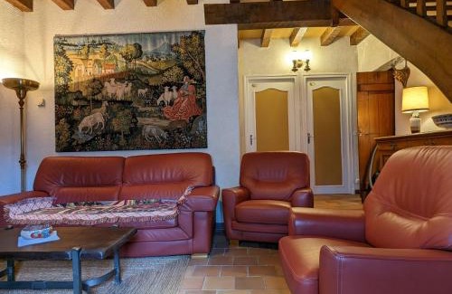 Neuvy-Saint-Sepulchre House | Maison avec grand jardin, proche centre et plan d'eau, 4 chambres, parking privé - FR-1-591-420