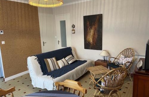 Tharon-Plage House | Maison avec jardin à 140m de la Plage