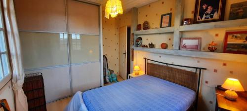 Cours-de-Pile House | Maison avec piscine et jardin d'arbres fruitiers