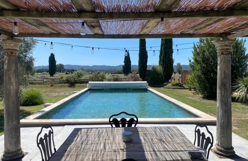 Maillane House | Maison Avec spa et Piscine au Cœur de la Provence !